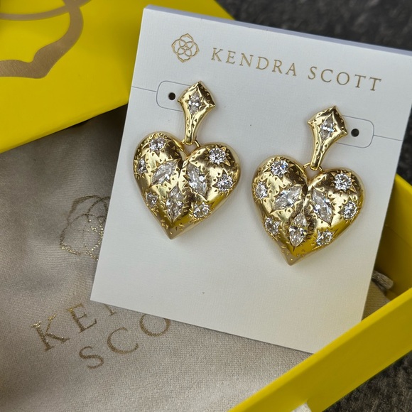 BRAND NEW Kendra Scott Holland Gold Heart Drop Earrings in White CZ - Picture 1 of 4